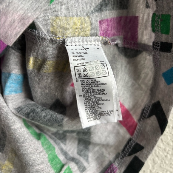 (Y2K) Forever 21 abstract geometric colorful boxy crop top (size M) - Picture 6 of 8